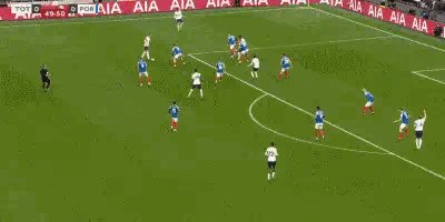 1673134067094000397.gif 热刺.gif