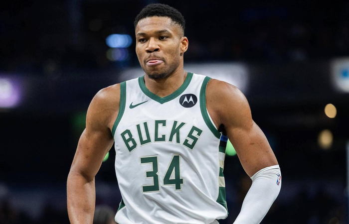 在线娱乐-骑士季后赛一旦崩盘,勇士的麻烦就大了!事关字母哥|吉安尼斯·安特托孔波|米切尔|扬尼斯-阿德托昆博|克利夫兰骑士队|德里克-费舍尔_新浪体育_新浪新闻